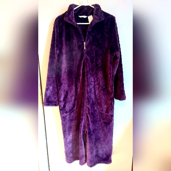 Cozees by Jasmine Rose House Robe house coat Velour purple Vine design - Picture 1 of 7